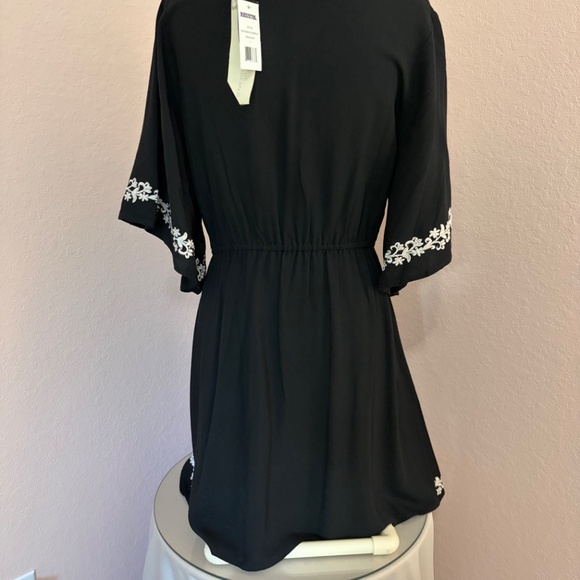 Rancho Estancia embroidered dress - Picture 4 of 7